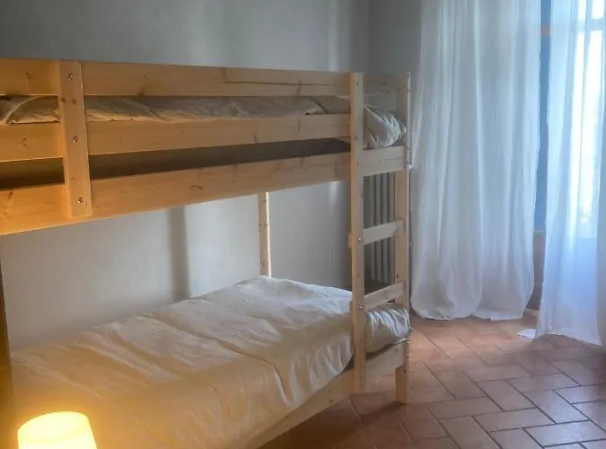 Da Emi - La Casetta In Piazza Hébergement de vacances *